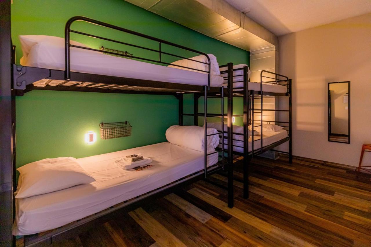Pintler'S Portal Hostel Anaconda Zewnętrze zdjęcie