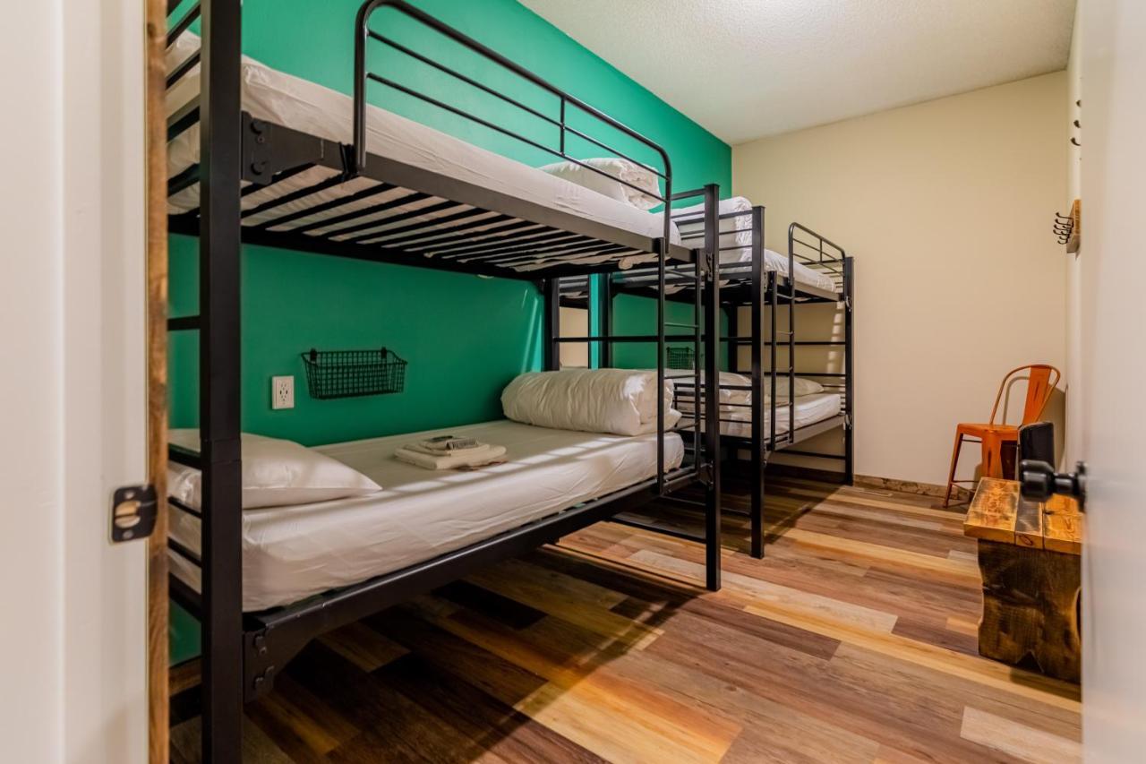 Pintler'S Portal Hostel Anaconda Zewnętrze zdjęcie