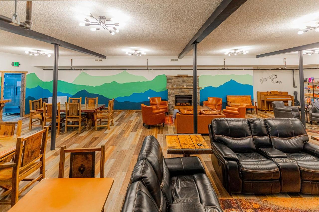 Pintler'S Portal Hostel Anaconda Zewnętrze zdjęcie