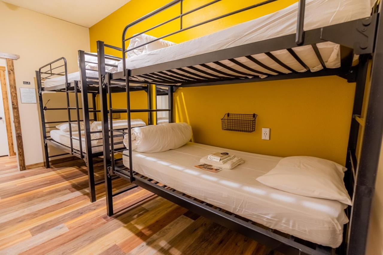 Pintler'S Portal Hostel Anaconda Zewnętrze zdjęcie