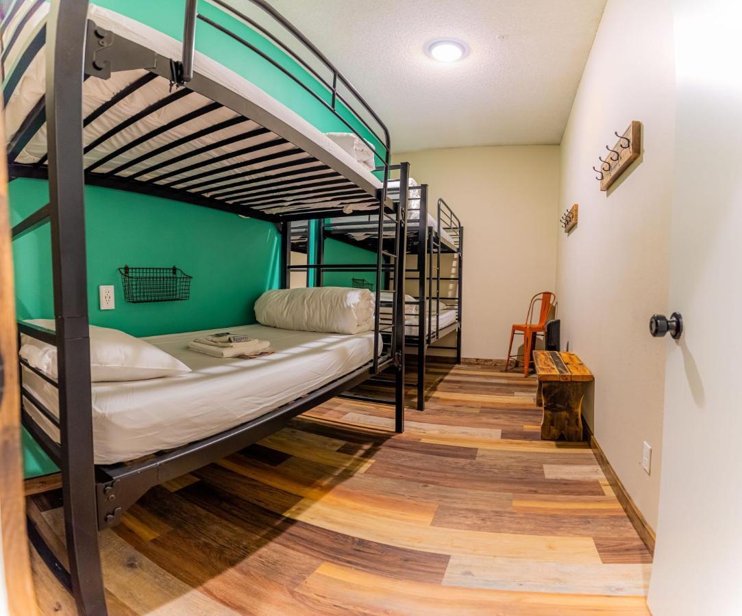 Pintler'S Portal Hostel Anaconda Zewnętrze zdjęcie